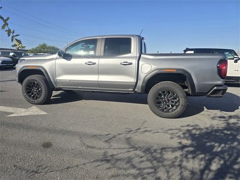 New 2026 GMC Canyon Elevation w/ Convenience Package image 8