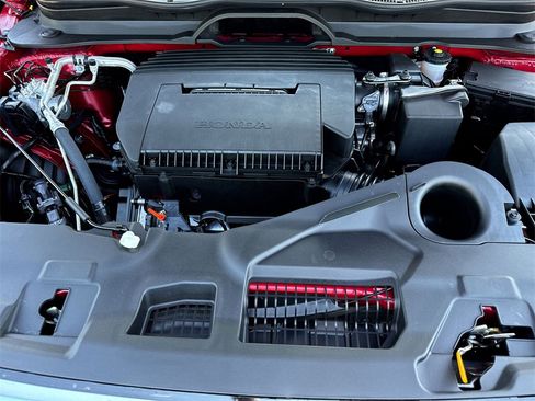 New 2025 Honda Pilot Touring image 27