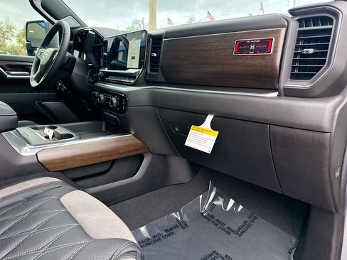 New 2026 Chevrolet Silverado 3500 High Country w/ High Country Premium Package image 31