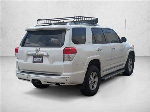 Used 2011 Toyota 4Runner SR5 AWD/4WD image 5