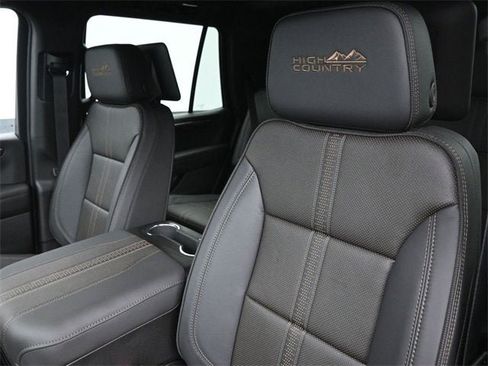 New 2026 Chevrolet Tahoe High Country image 17