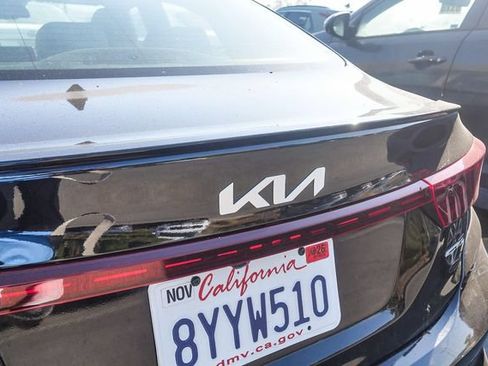 Used 2022 Kia Forte GT-Line w/ GT-Line Premium Package FWD image 13