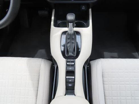 Used 2023 Honda HR-V LX image 21