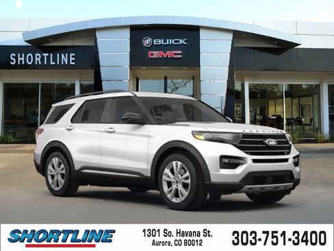 Used 2022 Ford Explorer XLT AWD/4WD image 1