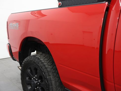 Used 2021 RAM 2500 Big Horn w/ Night Edition AWD/4WD image 26