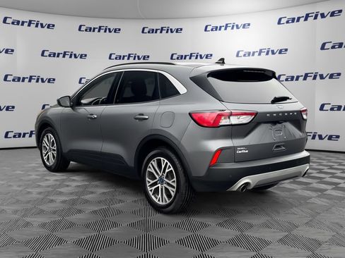 Used 2022 Ford Escape SEL FWD image 3