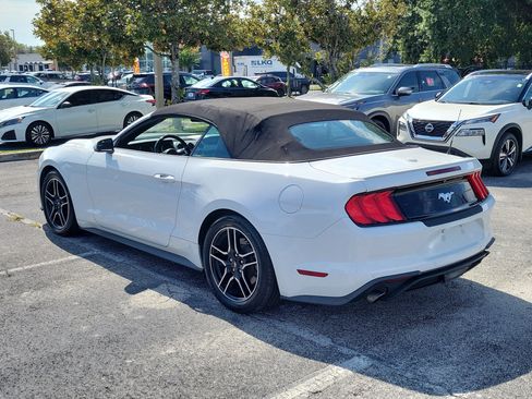 Used 2020 Ford Mustang Premium RWD image 7