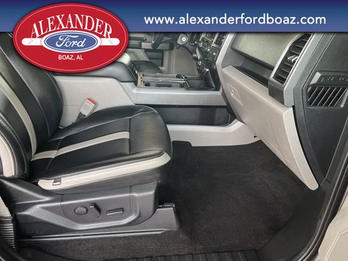 Used 2019 Ford F150 XLT w/ Equipment Group 302A Luxury RWD image 16