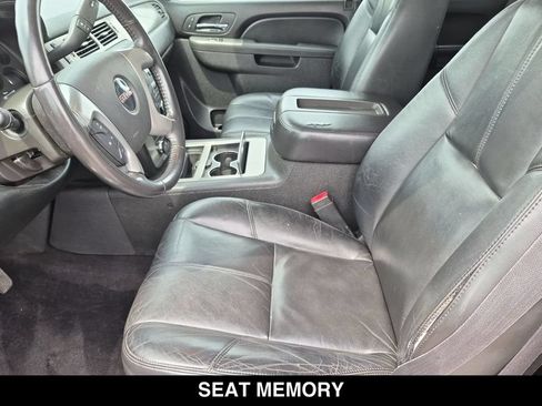 Used 2011 GMC Sierra 1500 SLT w/ All-Terrain Package AWD/4WD image 16