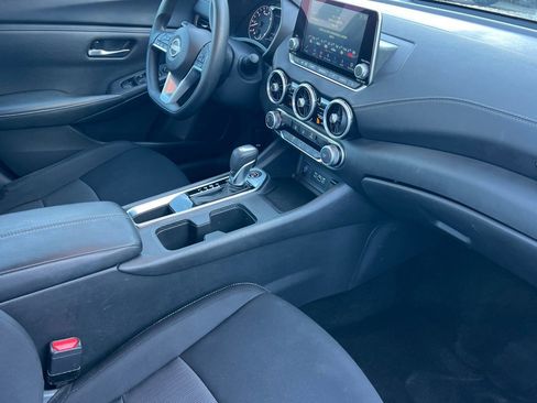 Used 2024 Nissan Sentra SV image 15