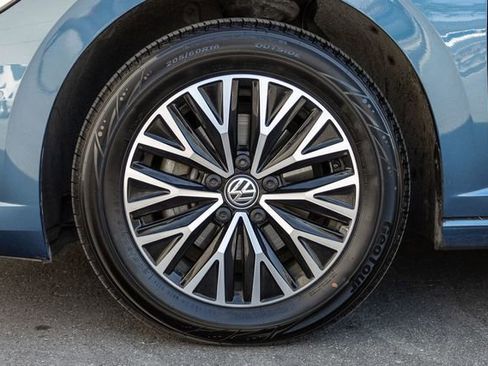 Used 2019 Volkswagen Jetta SEL FWD image 15