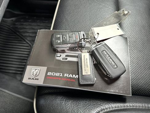 Used 2021 RAM 1500 Limited image 11