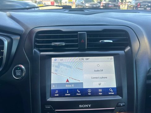 Used 2020 Ford Fusion Titanium AWD/4WD image 7