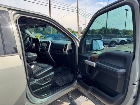 Used 2020 Ford F150 Lariat AWD/4WD image 14