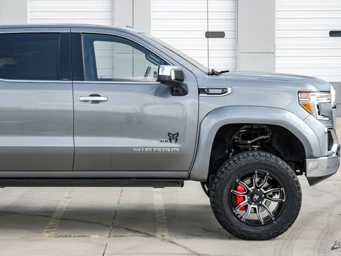 Used 2021 GMC Sierra 1500 SLT w/ SLT Premium Plus Package image 21