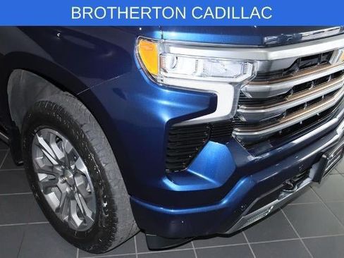 Certified 2022 Chevrolet Silverado 1500 High Country w/ Technology Package AWD/4WD image 13