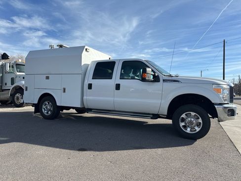 Used 2014 Ford F250 XLT w/ XLT Interior Package image 3