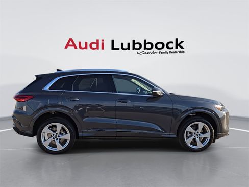 New 2025 Audi Q5 Premium Plus image 9