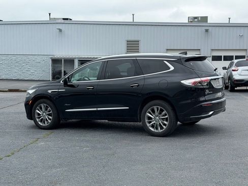 Used 2023 Buick Enclave Avenir w/ Avenir Technology Package AWD/4WD image 7