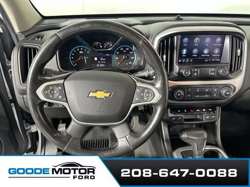 Used 2021 Chevrolet Colorado LT w/ Safety Package AWD/4WD image 13