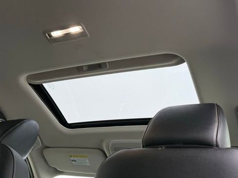 Used 2025 MAZDA CX-70 3.3 Turbo w/ Preferred Package image 6