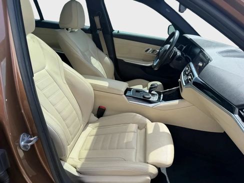 Used 2019 BMW 330i Sedan w/ Premium Package RWD image 21