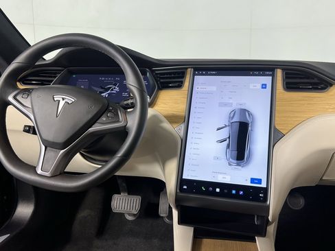 Used 2021 Tesla Model S Long Range image 11