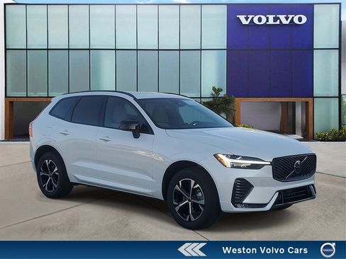 New 2026 Volvo XC60 B5 Core image 1