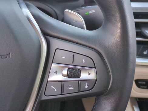 Used 2022 BMW 330i Sedan w/ Driving Assistance Package image 26