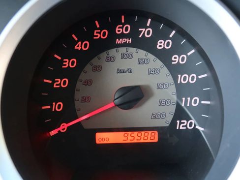 Used 2009 Toyota Tacoma PreRunner image 21