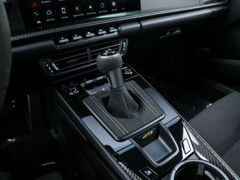 Used 2022 Porsche 911 GT3 image 26