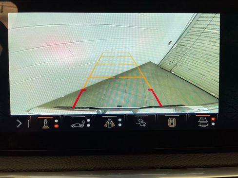 Used 2024 GMC Sierra 1500 Denali w/ Technology Package image 17