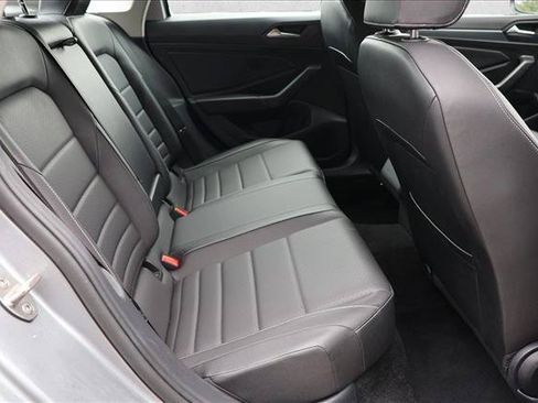 Used 2024 Volkswagen Jetta SE FWD image 24