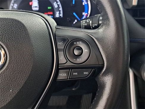 Used 2022 Toyota RAV4 XSE image 25