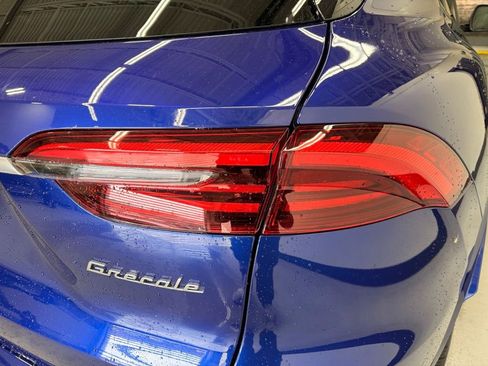 Used 2023 Maserati Grecale Modena image 5