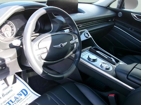 Used 2024 Genesis GV80 2.5T image 12