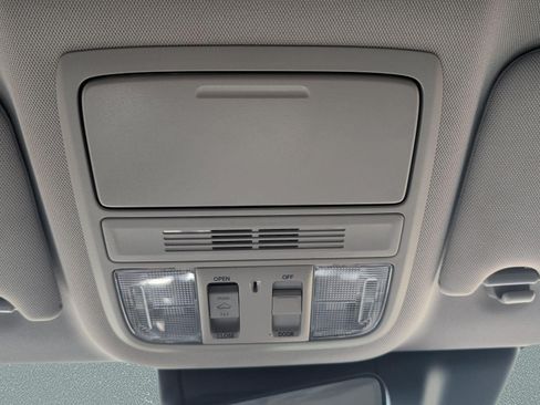 Used 2022 Honda Accord EX-L image 21