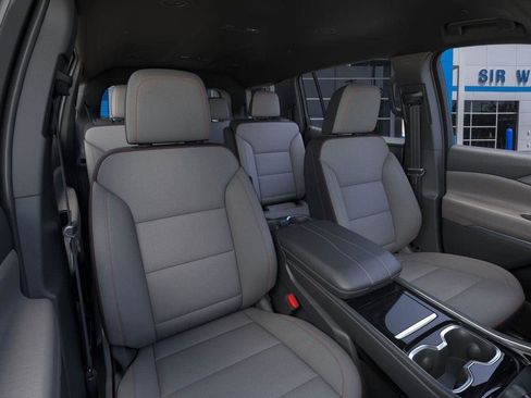 New 2026 Chevrolet Traverse LT image 17