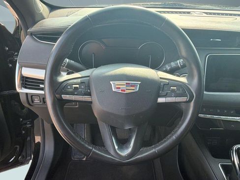 Used 2020 Cadillac XT4 Premium Luxury w/ Driver Awareness Package FWD image 11