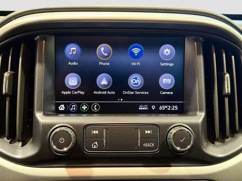 Used 2021 Chevrolet Colorado LT w/ LT Convenience Package AWD/4WD image 13