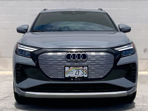 Used 2023 Audi Q4 e-tron Premium Plus w/ Premium Plus RWD image 6