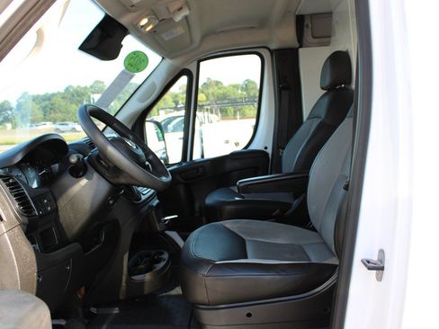Used 2025 RAM ProMaster 3500 w/ Convenience Group FWD image 27