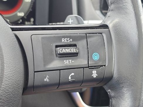 Used 2023 Nissan Rogue Platinum w/ Platinum Premium Package AWD/4WD image 27