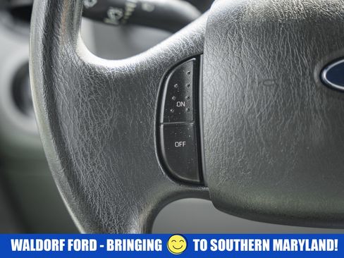 Used 2015 Ford E-350 and Econoline 350 Super Duty image 30