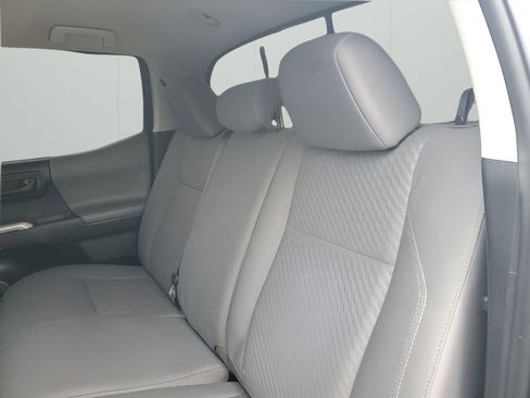 Used 2021 Toyota Tacoma SR5 image 19