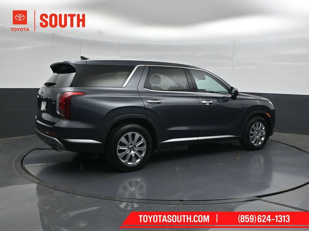Used 2025 Hyundai Palisade SEL AWD/4WD image 2