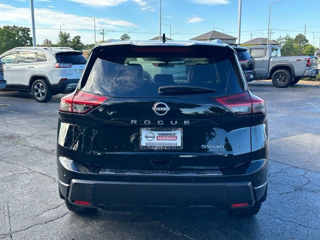 Certified 2024 Nissan Rogue SV w/ SV Premium Package AWD/4WD image 5