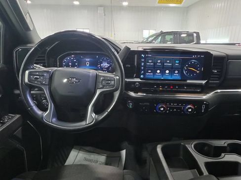 Used 2024 Chevrolet Silverado 1500 RST AWD/4WD image 10