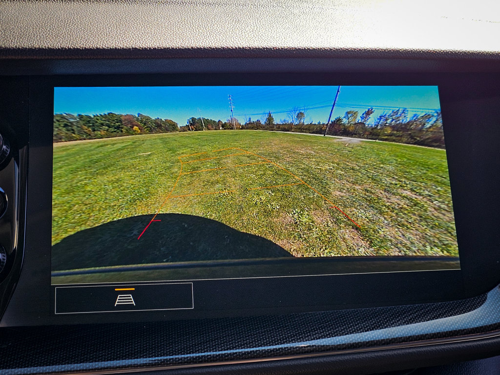 Used 2022 Buick Envision Essence w/ Safety Package FWD image 26