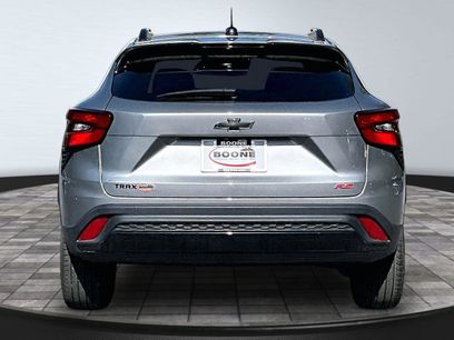 Used 2024 Chevrolet Trax RS w/ Sunroof Package